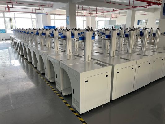 เครื่องหมายเลเซอร์ไฟเบอร์โลหะพลาสติกเครื่องประดับ 30W มินิพอร์ตเบอร์ท็อปเลเซอร์