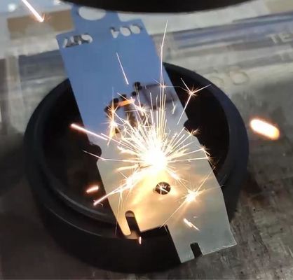 20W 30W 50W 100 วัตต์ โลหะ สแตนเลส สแตนเลส ทองแดง Mopa สายใย CNC เลเซอร์เครื่องหมาย