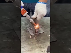 เครื่องเชื่อมเลเซอร์